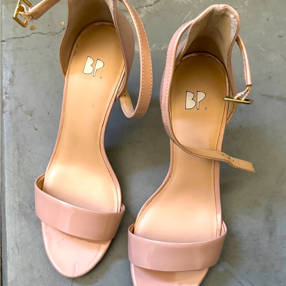 BP shoes good condition only wear three times